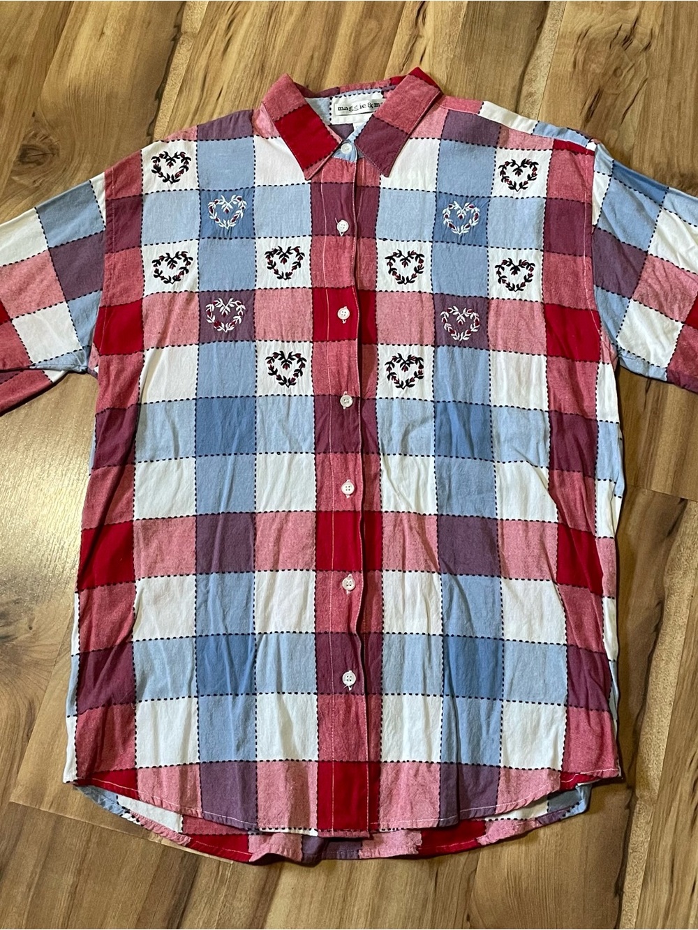90s Maggie & Max Plaid Button Down Shirt with Heart Embroidery Cottagecore S